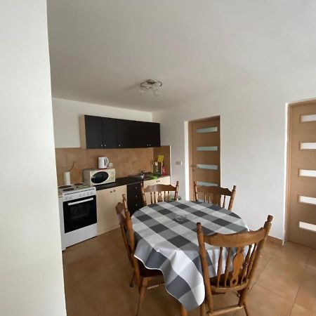 Apartman Ana Apartment Zuljana Exterior photo