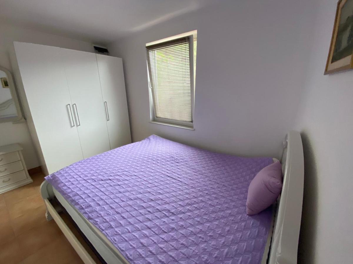 Apartman Ana Apartment Zuljana Exterior photo