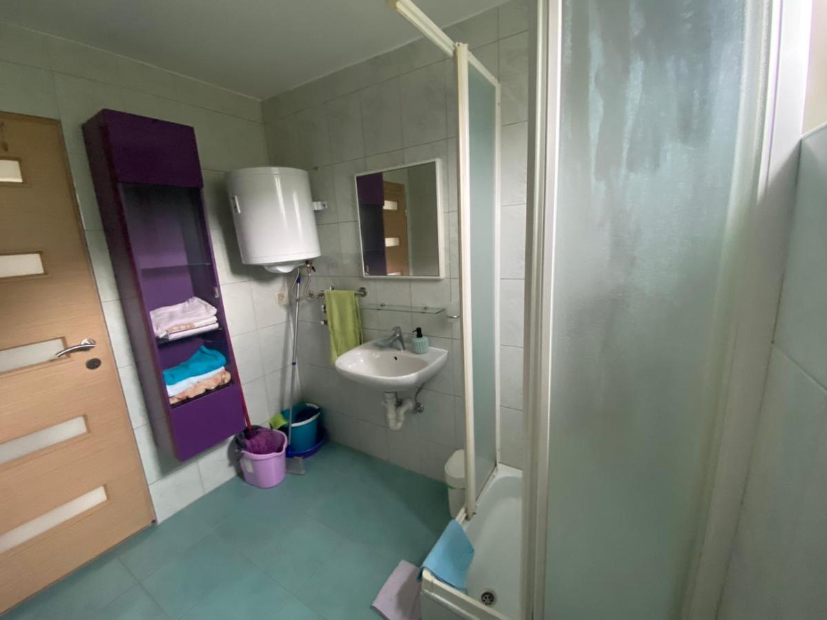 Apartman Ana Apartment Zuljana Exterior photo