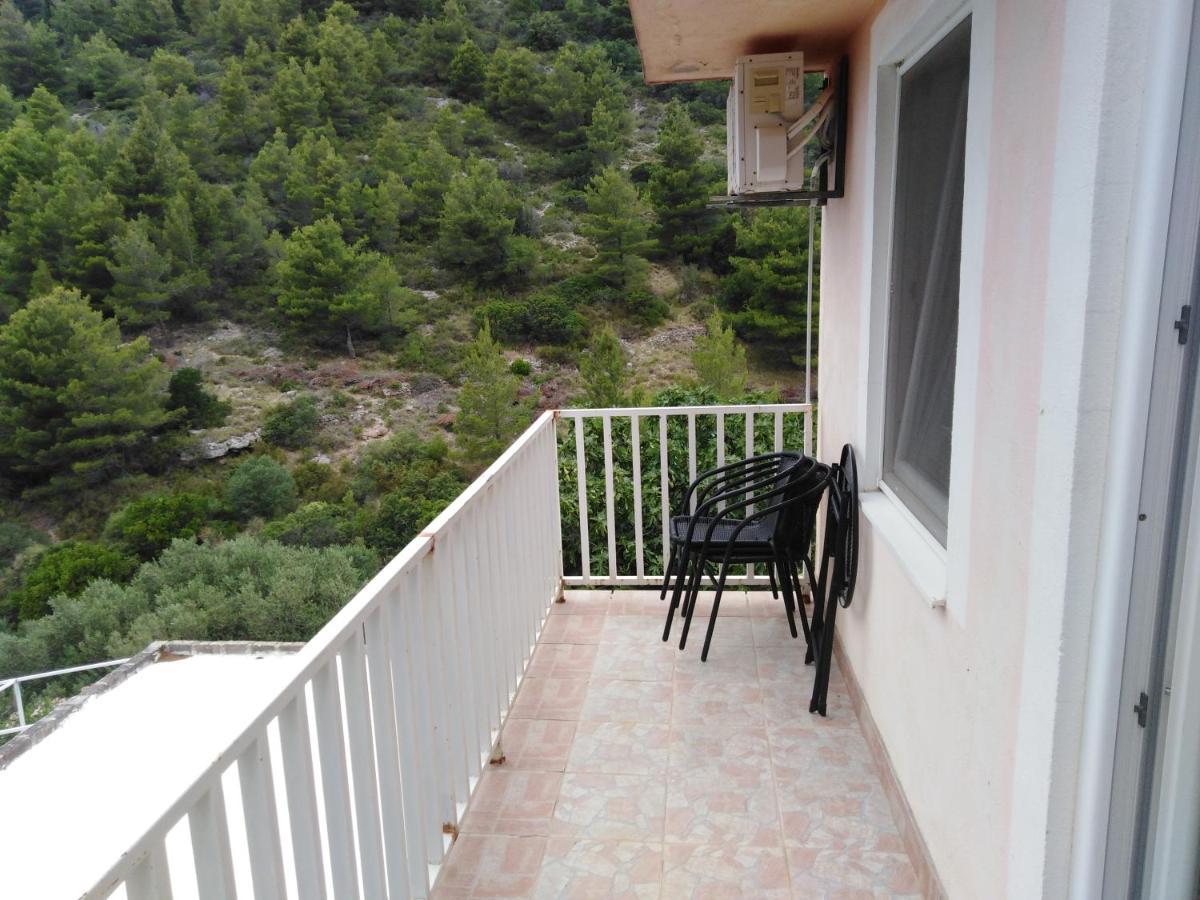 Apartman Ana Apartment Zuljana Exterior photo
